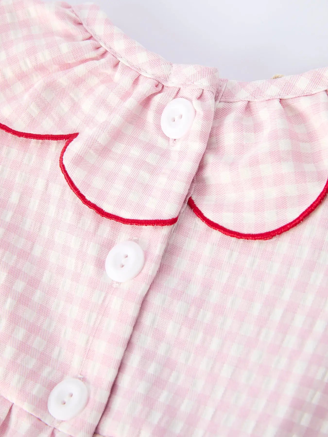 Scalloped Strawberry Bubble