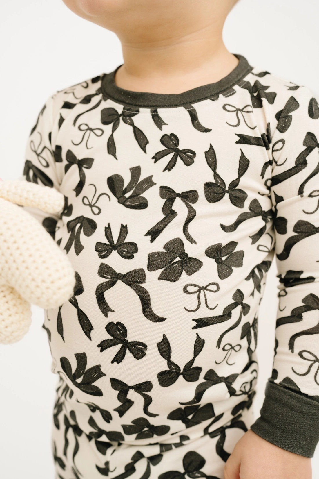 Monochrome Bows Bamboo Set