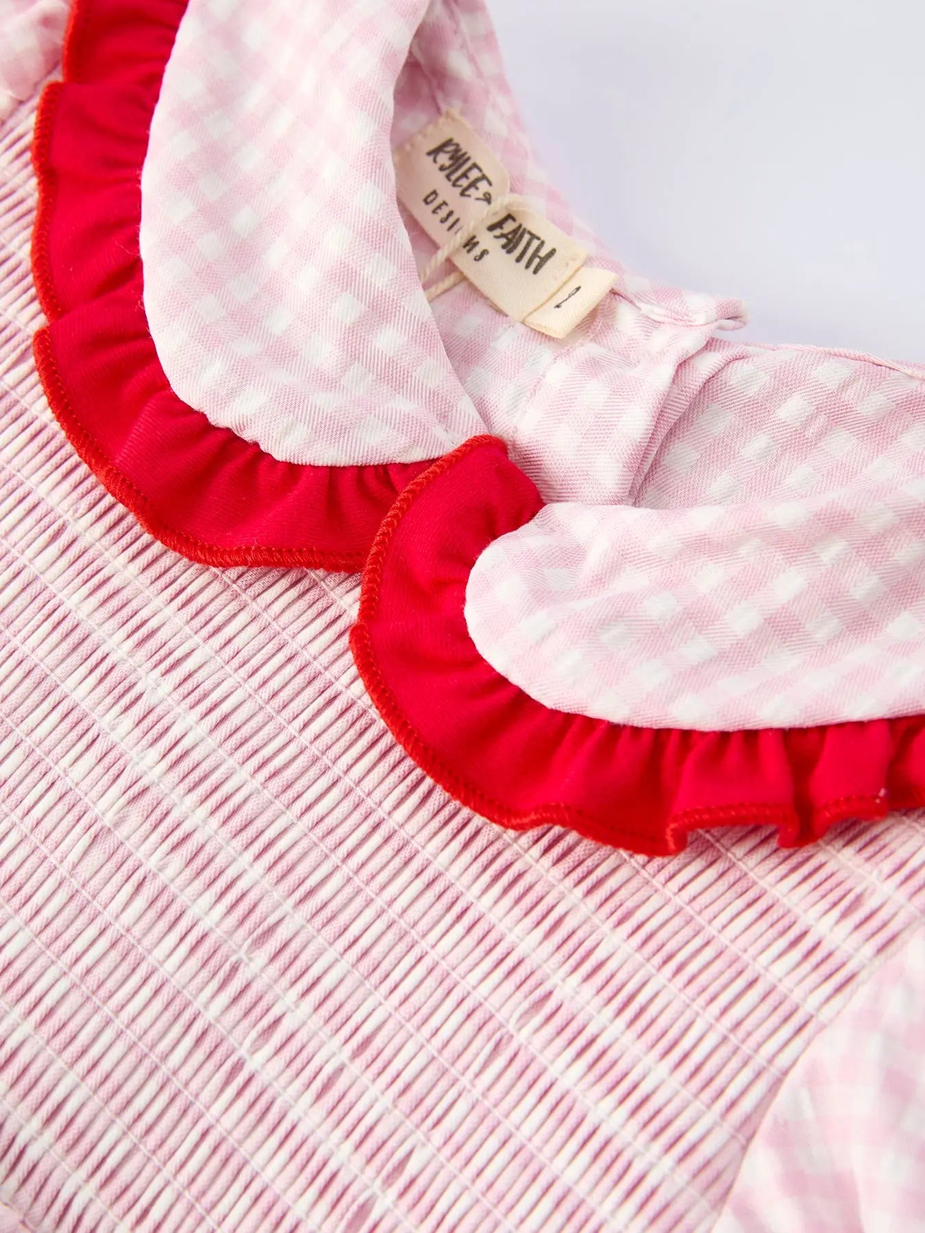 Scalloped Strawberry Set
