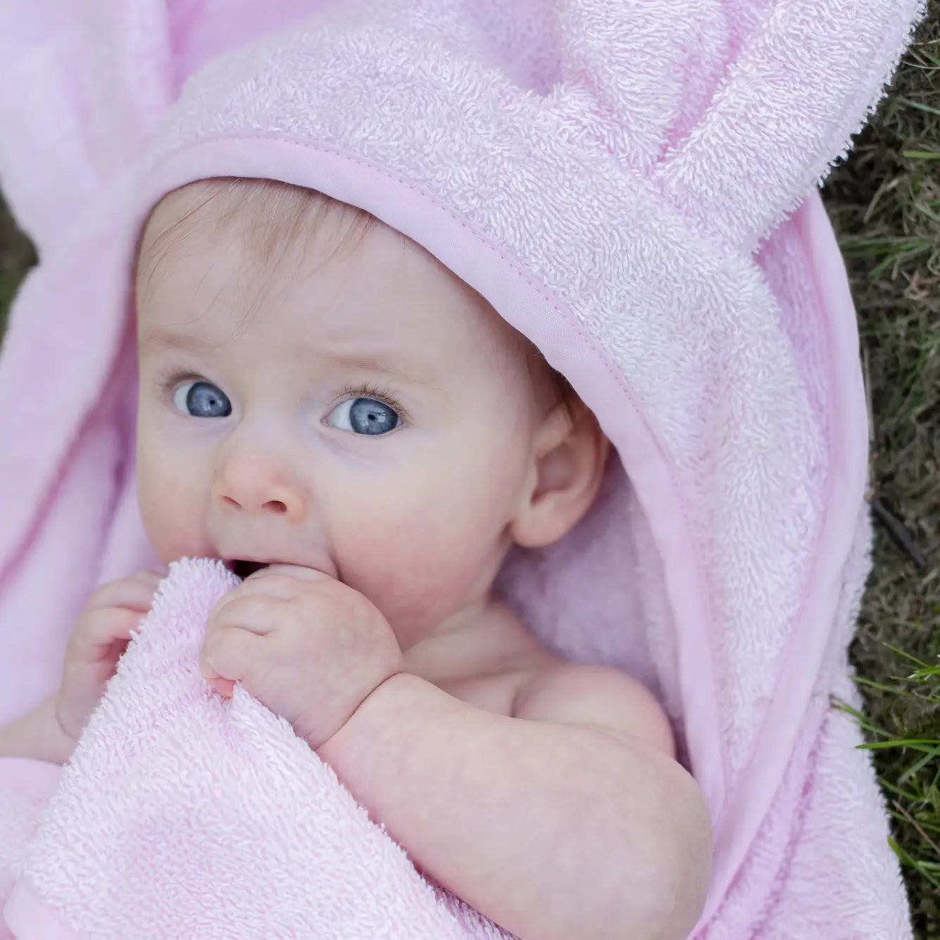 Organic Cotton Hooded Baby Towel: Pink Bunny