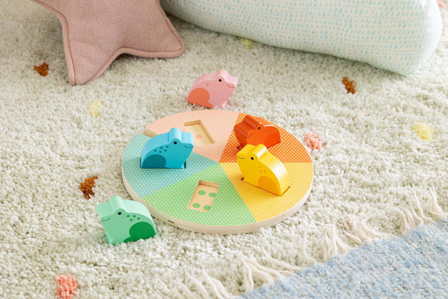 Nursery Counting Puzzle: Five Little Speckled Frogs