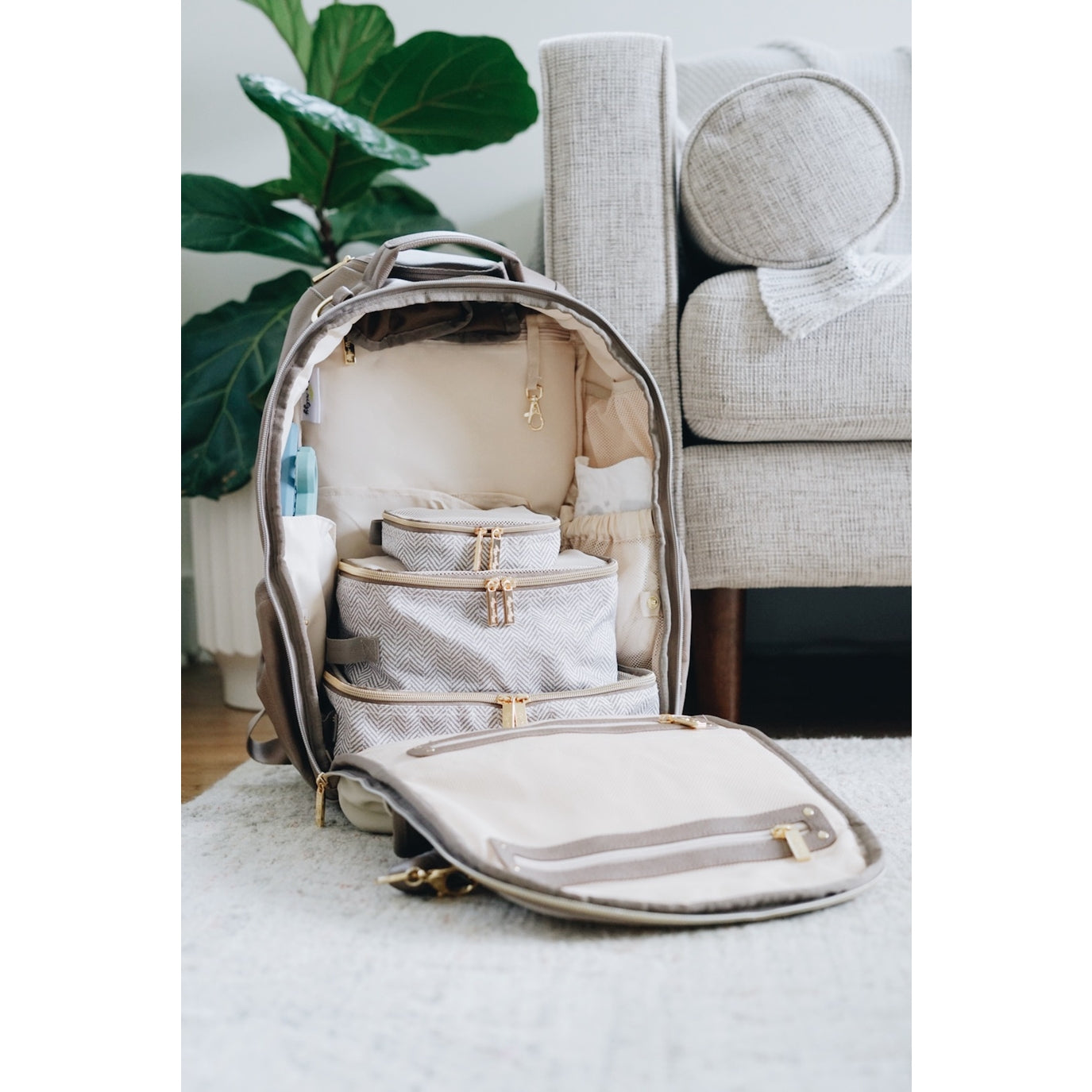 Itzy Ritzy Taupe Pack Like a Boss Diaper Bag Packing Cubes